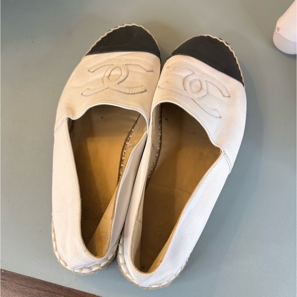 Chanel white and black leather espadrilles woman’s 8 - Picture 10 of 10